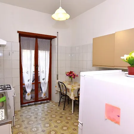 Tiberius Πανσιόν